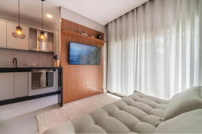 Apartamento com duas suítes no centro de Bombinhas